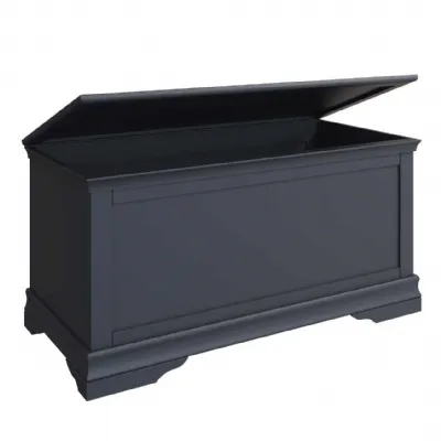Blanket Box And Ottomans